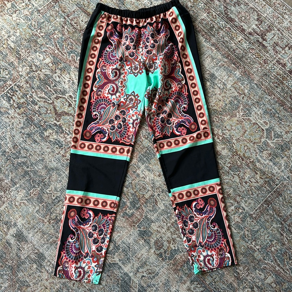 Size medium multi color pants